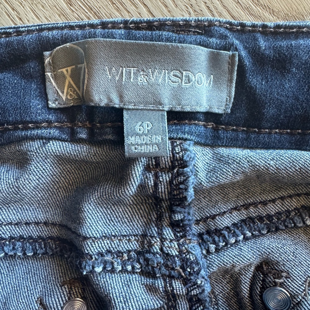 Wit & Wisdom Dark Wash Skinny Jeans, Size 6P - Picture 3 of 7
